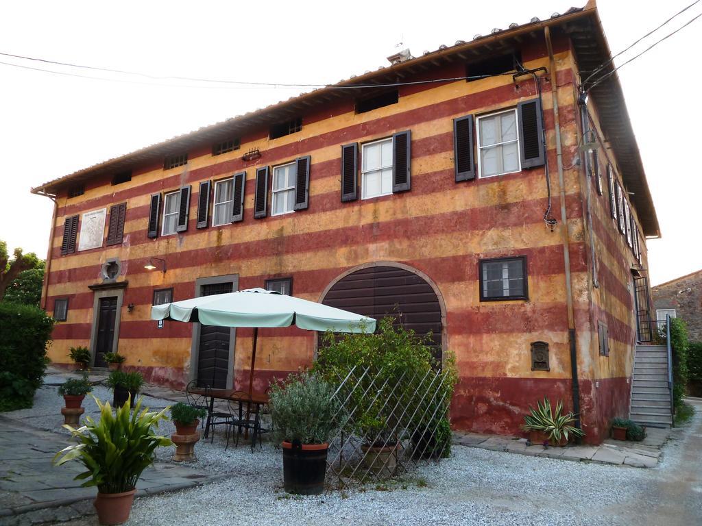 Fattoria Di Camporomano Масароза Стая снимка